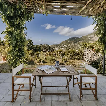 Casa Via Costa アパート