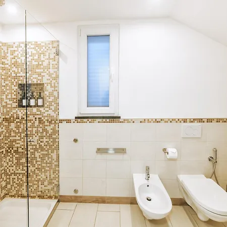 Casa Via Costa アパート