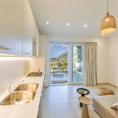 Casa Via Costa Sant'Angelo (Isola d'Ischia)